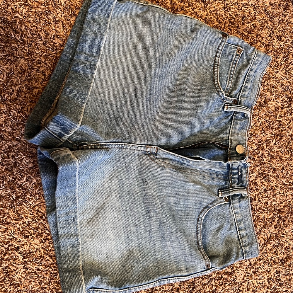 GAP mom high-rise shorts